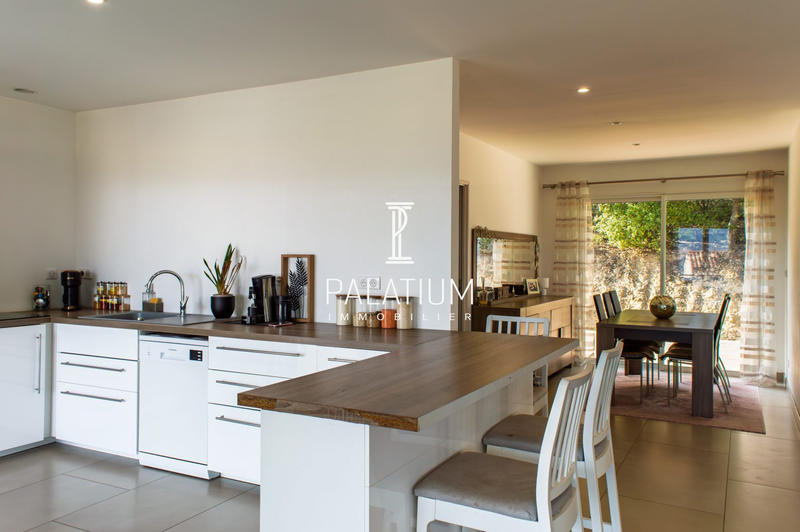 Maison - 168 m² - 5 pièces