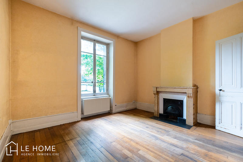 Appartement - 79 m² - 4 pièces