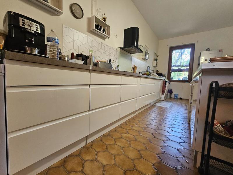 Maison - 790 m² - 15 pièces