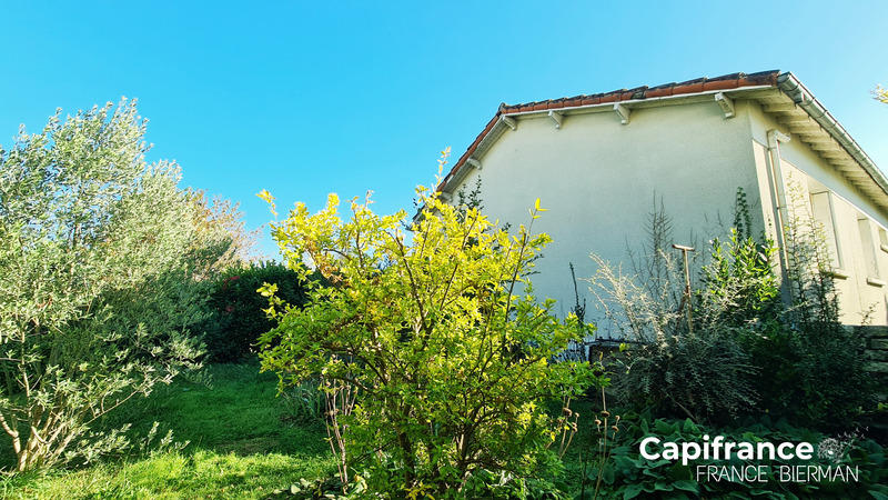 Maison - 102 m² - 5 pièces