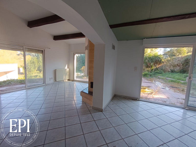 Propriété - 170 m² - 7 pièces