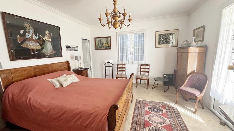 Maison - 192 m² - 6 pièces