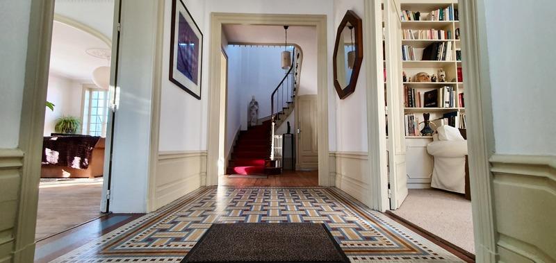 Hôtel particulier - 350 m² - 15 pièces