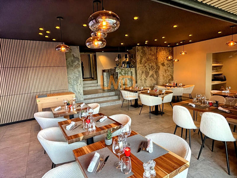 Bureau - 120 m² - 2 pièces