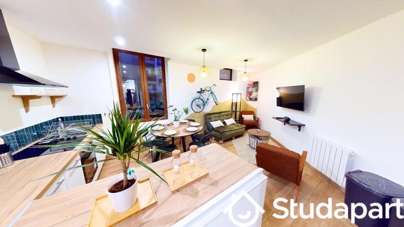 Chambre - 10 m² - 1 pièce