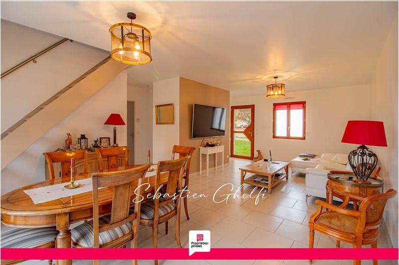 Maison - 115 m² - 6 pièces