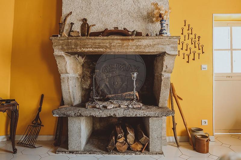 Maison de village - 190 m² - 7 pièces