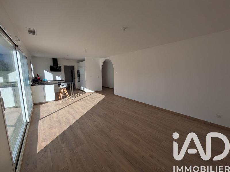 Maison - 93 m² - 3 pièces