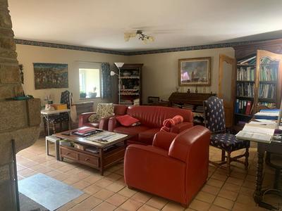 Propriété - 194 m² - 5 pièces