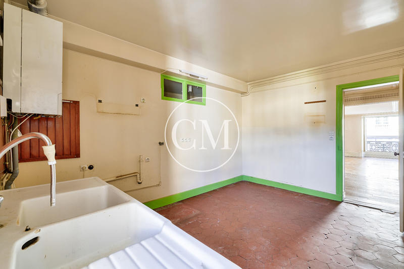 Appartement - 160 m² - 5 pièces