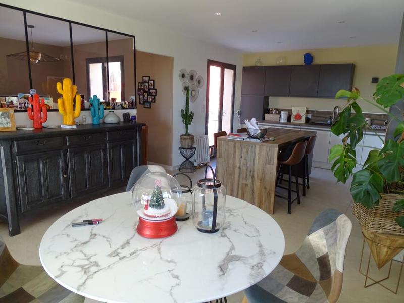 Villa - 106 m² - 4 pièces