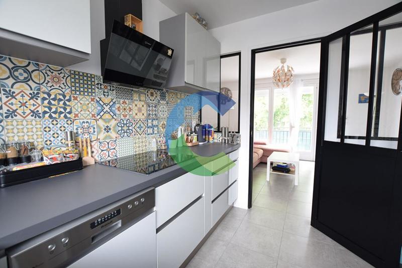 Pavillon - 97 m² - 5 pièces