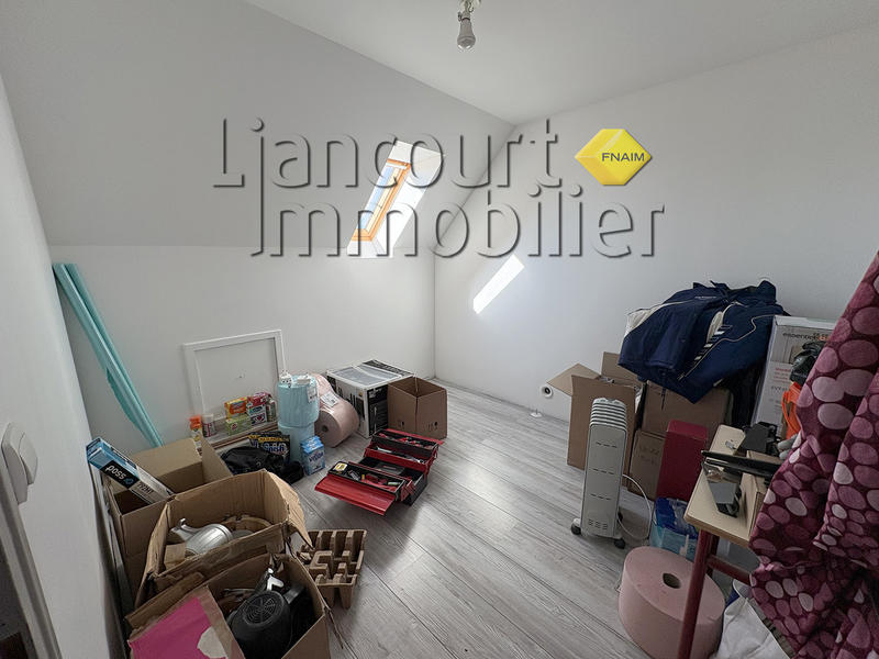 Maison - 128 m² - 7 pièces