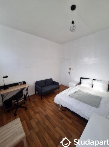 Chambre - 12 m² - 1 pièce