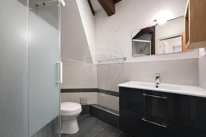 Immeuble - 66 m² - 4 pièces