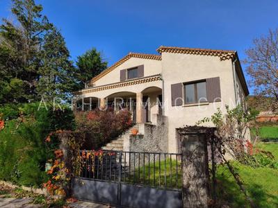 Maison - 129 m² - 4 pièces