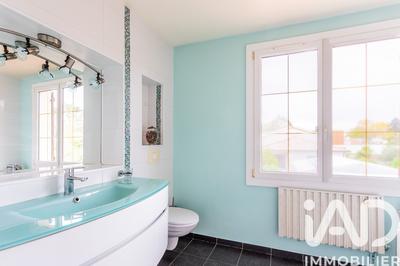 Maison - 124 m² - 6 pièces