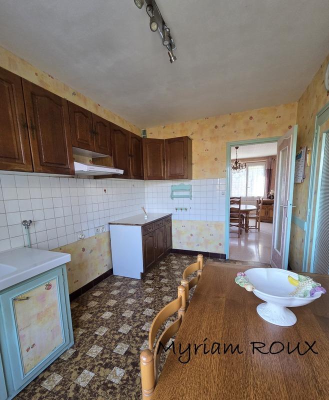 Maison - 95 m² - 4 pièces