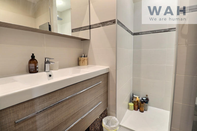 Maison - 98 m² - 5 pièces