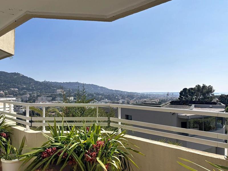 Appartement - 57 m² - 3 pièces