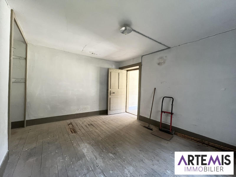 Appartement - 120 m² - 7 pièces