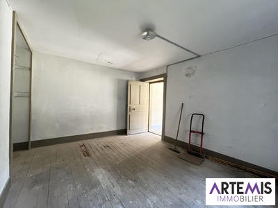 Appartement - 120 m² - 7 pièces