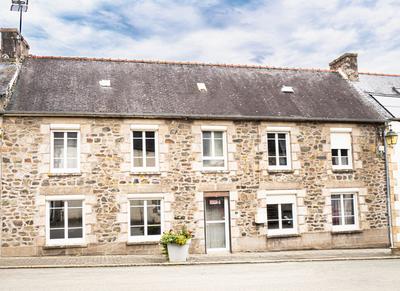 Maison - 130 m² - 7 pièces