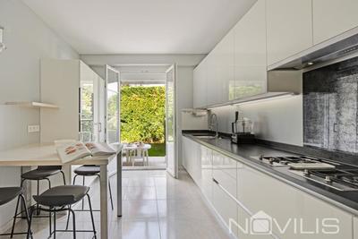 Maison - 200 m² - 6 pièces