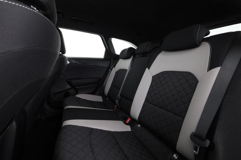 Kia Cee'd_Sw 1.6 CRDi Isg Gt Line Dct7 136 ch