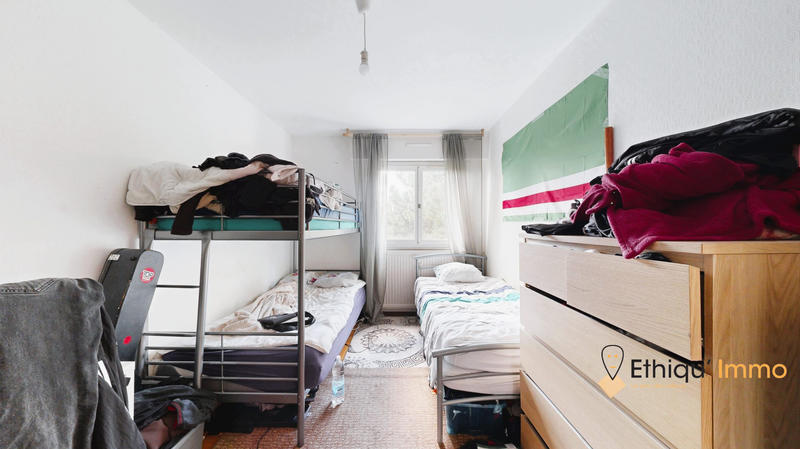 Appartement - 86 m² - 4 pièces