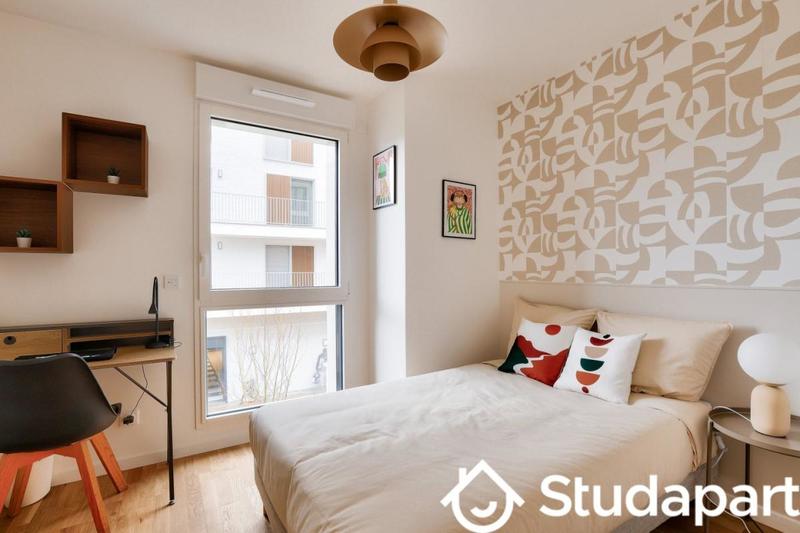 Chambre - 9 m² - 1 pièce