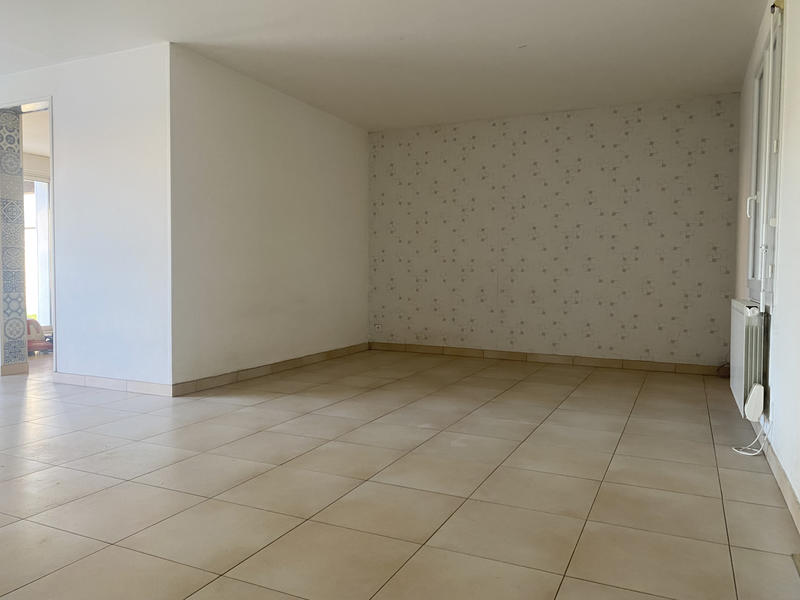 Maison - 96 m² - 5 pièces