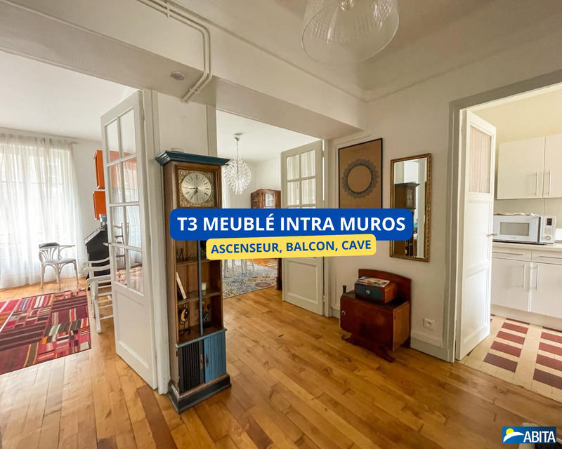 Appartement - 80 m² - 3 pièces