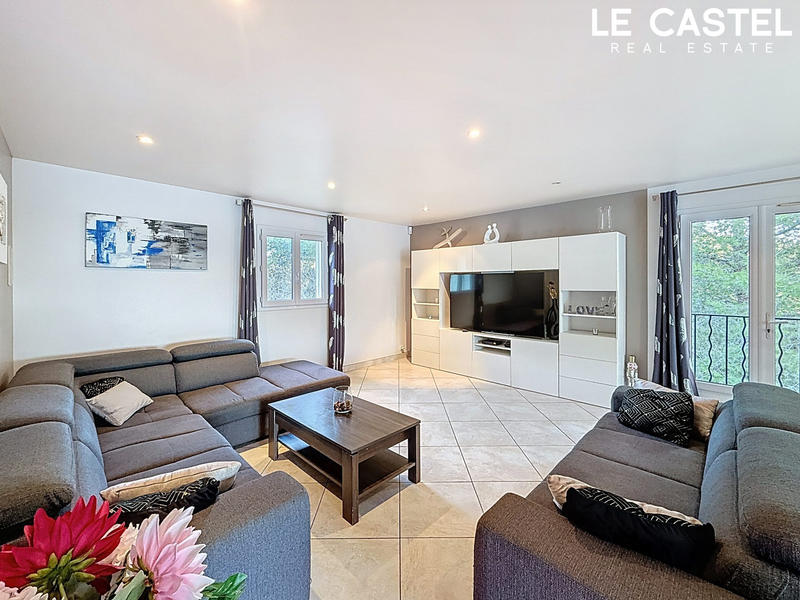 Maison - 162 m² - 6 pièces