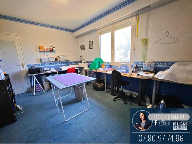 Maison - 180 m² - 6 pièces