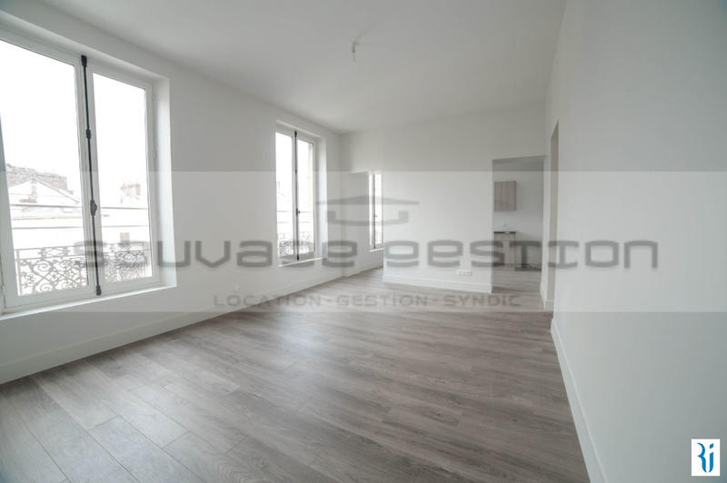Appartement - 94 m² - 4 pièces