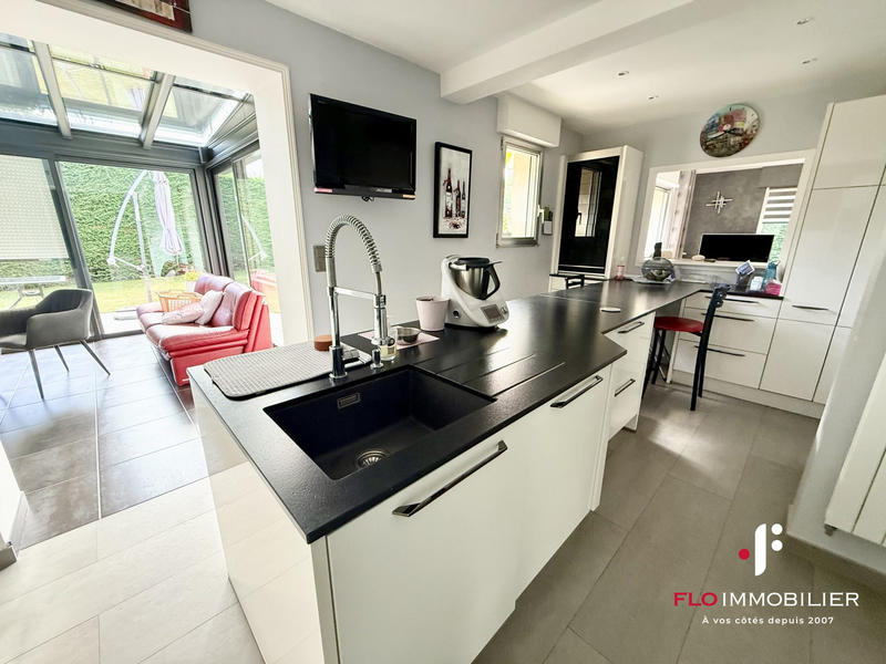 Maison - 140 m² - 7 pièces