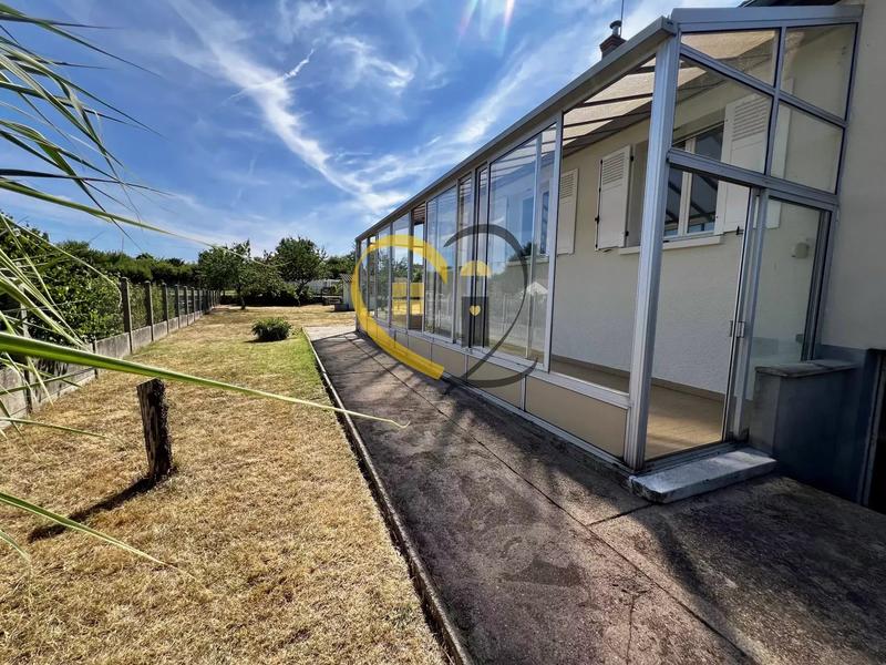 Maison - 107 m² - 5 pièces