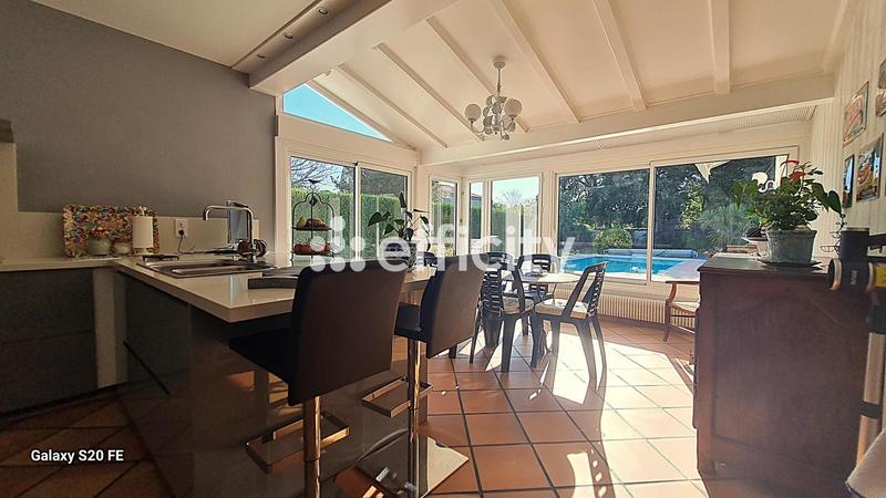 Maison - 153 m² - 5 pièces