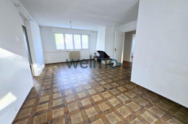 Maison - 93 m² - 4 pièces