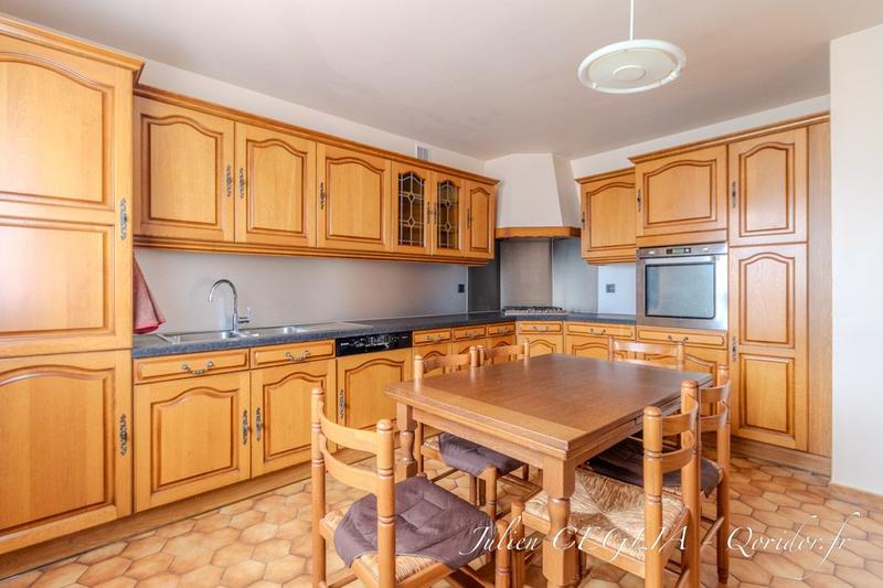 Maison - 145 m² - 6 pièces