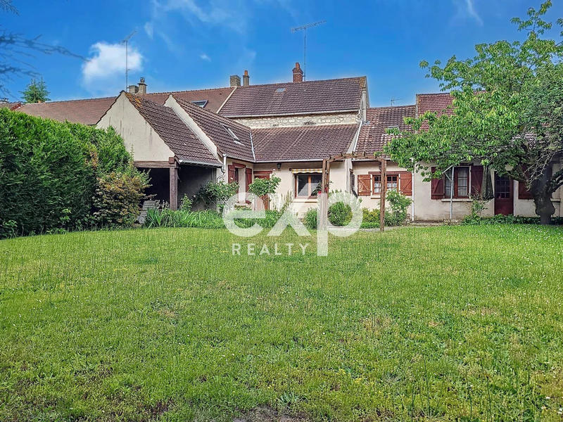 Maison - 200 m² - 6 pièces