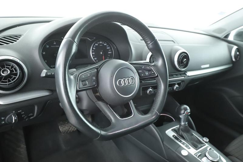 Audi A3 sportback 35 Tdi Sport Limited s tronic 7 150 ch