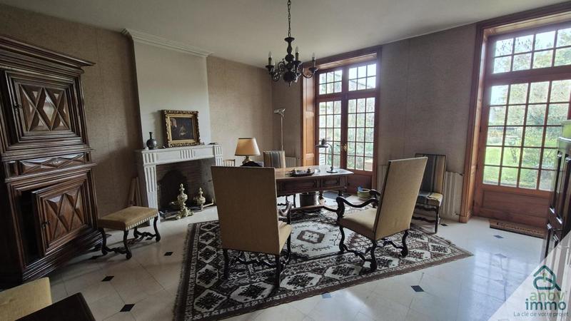 Maison bourgeoise - 337 m² - 13 pièces