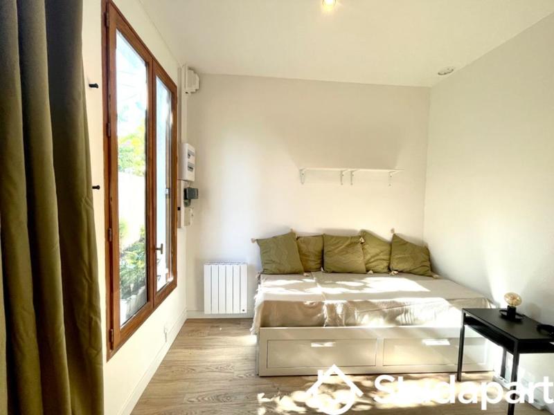 Chambre - 9 m² - 1 pièce