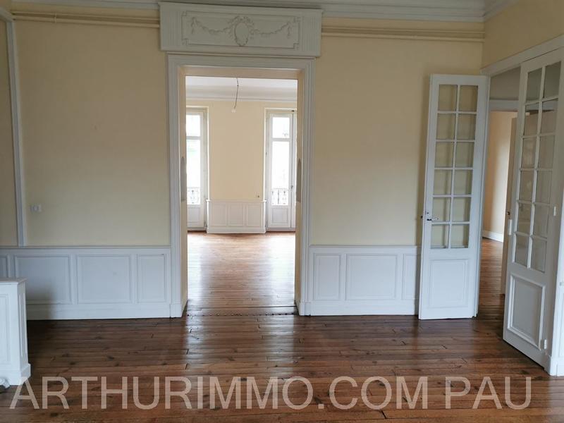 Appartement - 170 m² - 5 pièces