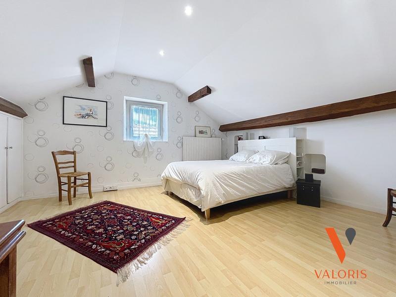 Maison - 148 m² - 5 pièces