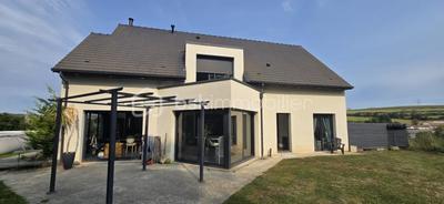 Maison - 165 m² - 6 pièces