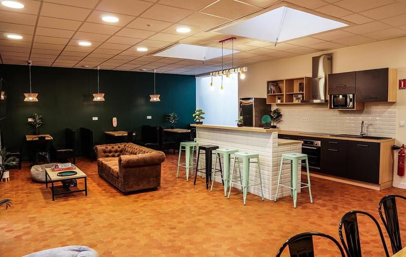 Studio - 15 m² - 1 pièce