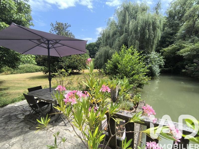 Maison - 194 m² - 7 pièces